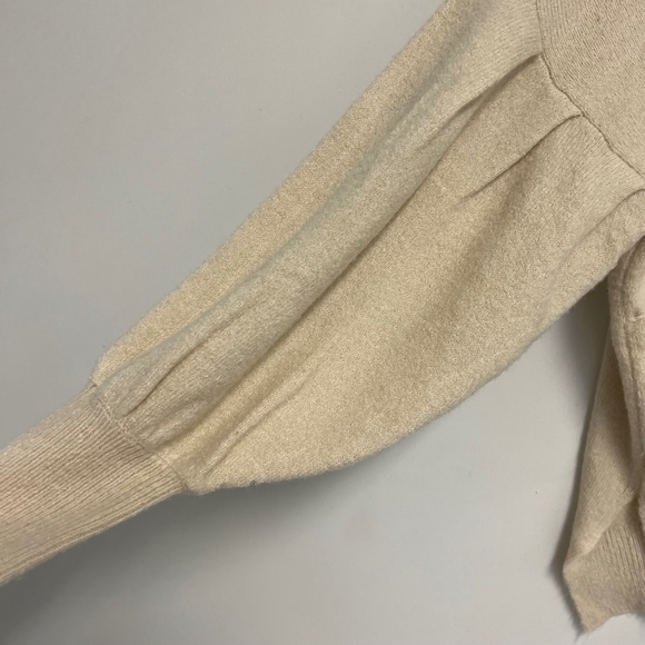 HYFVE  sweater - Picture 3 of 3